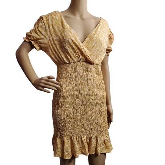 Lumiere‎ URBAN OUTFITTERS Floral Spring Summer Mini Dress Large L Yellow - Picture 1 of 8